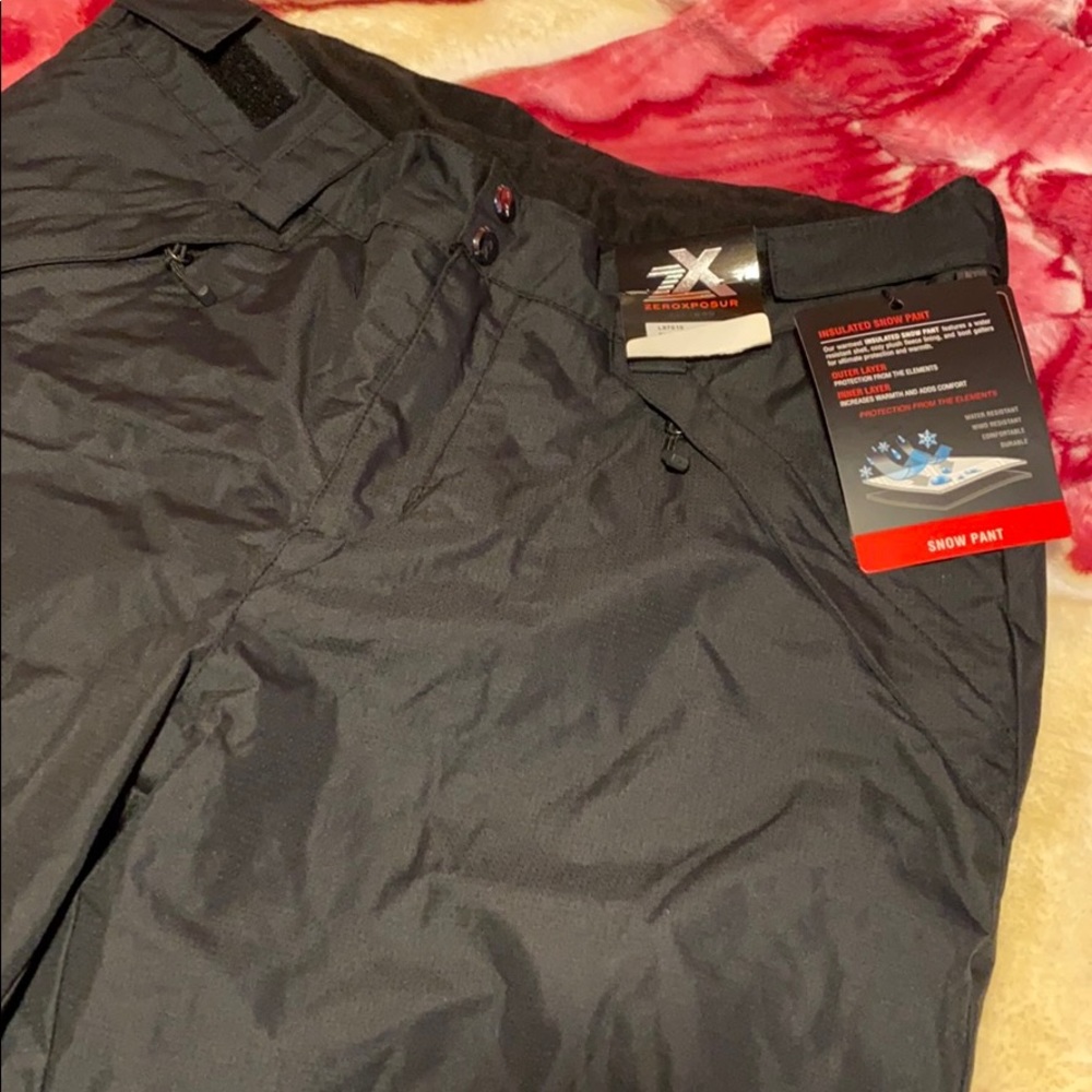 Snow Pants Brand New! ZeroXposur Brand! Medium